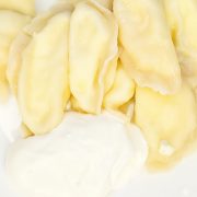 Colțunași care Nu se Dezlipesc la Fierbere