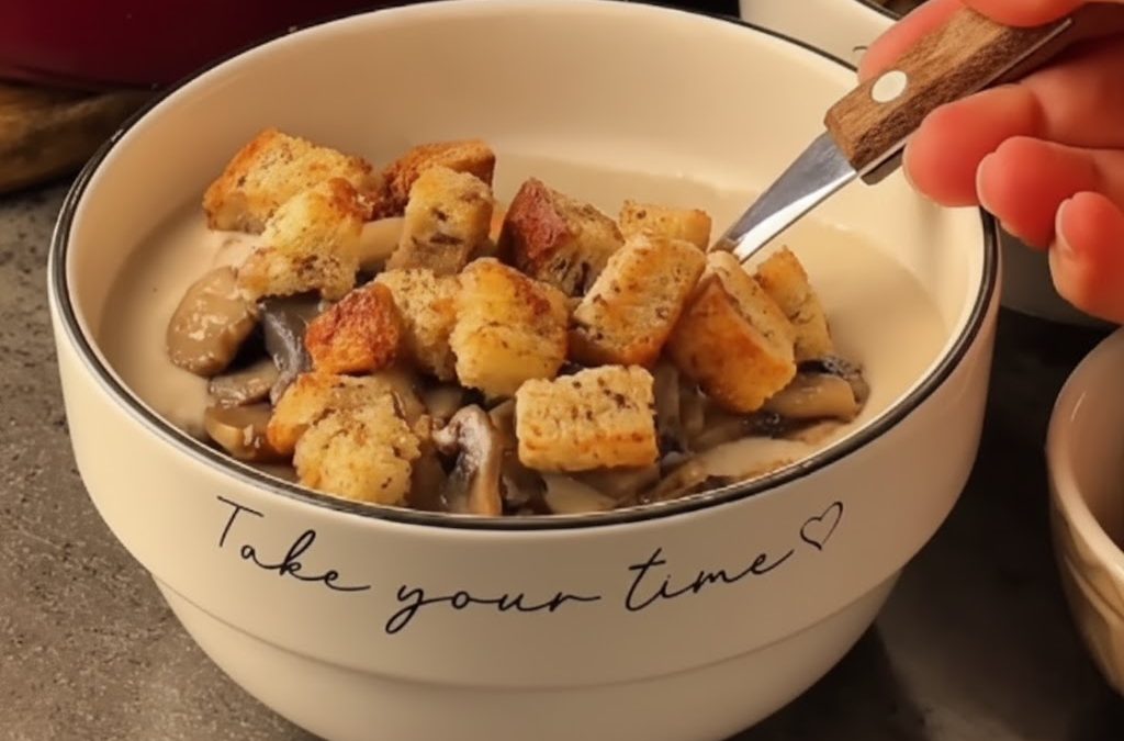 Supa-Cremă de Ciuperci și Pui